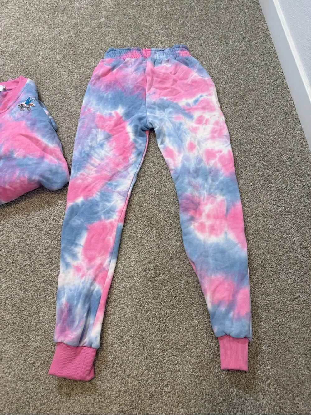 NWT LOLA+ THE BOYS TIE DYE RUFFLE PATCH JOGGER SET‎ 14